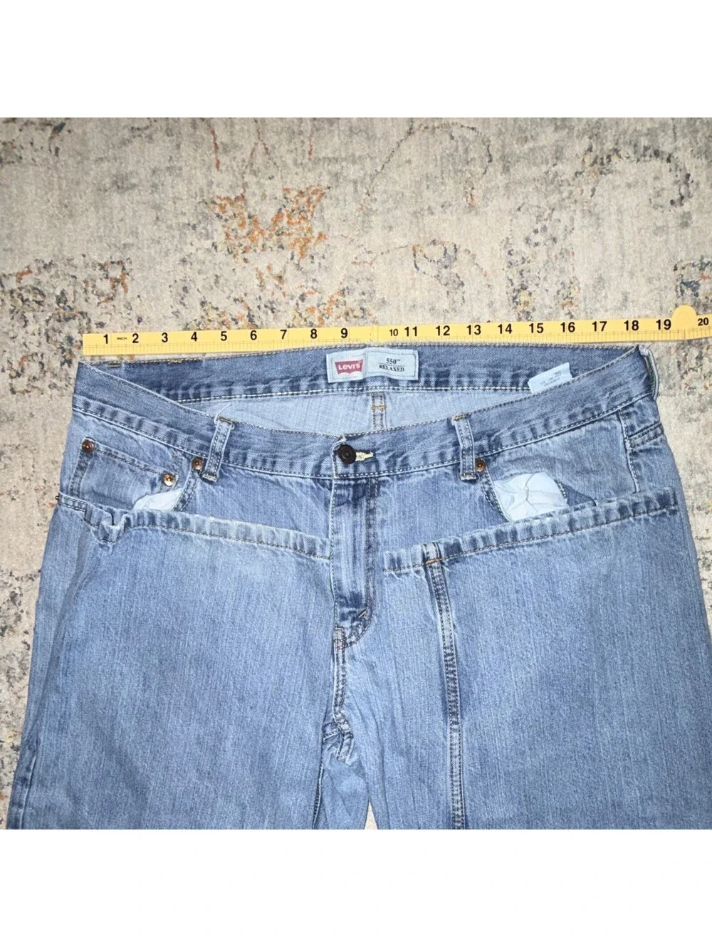 Levi’s 550 18 Husky Blue Light Wash Relaxed Straight Denim Jeans 5-Pocket A244